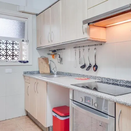 Deluxe * كانديلاريا